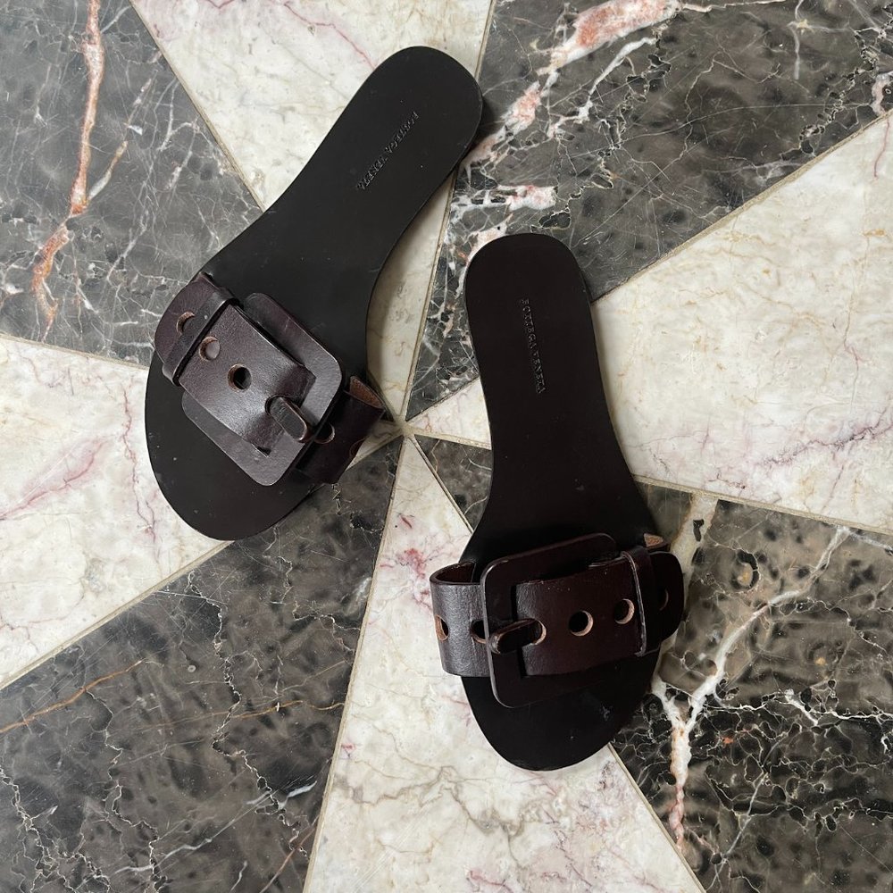 BOTTEGA VENETA Leather Buckle Slides